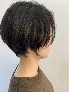 カルムアリエ(CALME allier) ショート×センター分け×ナチュラル