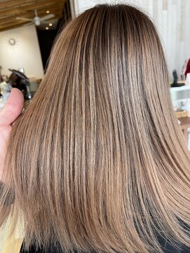 ラグーン(LAGOON) 外国人風カラー/シアグレージュ/バニラベージュ