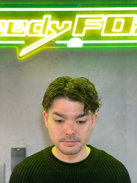 グリーディーフォックス 代々木(Greedy FOX) 韓国マッシュ/センタ-パ-ト/ツイストスパイラル/スキンフェード