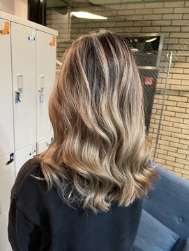 ラフ(LAFF) #黒髪#ボブルフ#ネビージュ#小顔#ワンレン