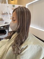 ヘアデザイン アーティーズ(Hair design Artyz) ベージュ系ハイライト