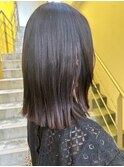 ミディアムボブ　切りっぱなし　バイオレットカラー