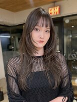 エイン(EYN) オリーブグレージュ×ロングレイヤー/オリーブカラー/オン眉