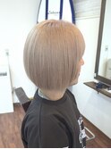 ミルクティーベージュ