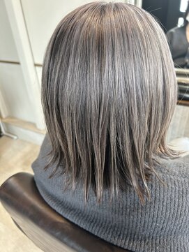 ヘアーリゾートガーデンヴェール(Hair Resort Garden VERT) 外はねボブ+アンブレラカラー【松戸/新松戸】