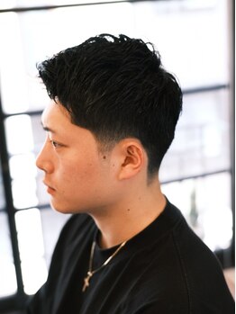 ニューデイ バーバー ショップ(NEWDAY BARBER SHOP)の写真/【浅草橋駅徒歩３分】メンズカットは再現性が命！高い技術でON/OFFキマる好印象ヘアに。