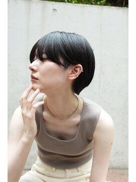 エスカーラ 町田(THE ESCALA) マッシュショート前髪長めハンサムショート黒髪ショー ト