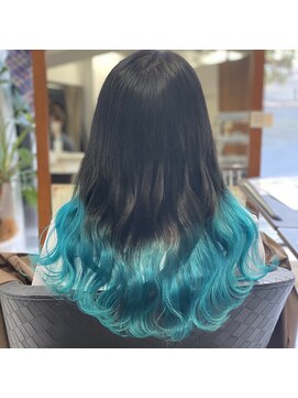 フツーロ 栄(FUTURO) プルエクステ