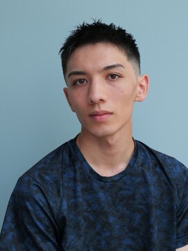 ローサムカットワークス(LOSOME CUT WORKS) フェード　スパイキーショート　ラフショート　フェザーショート