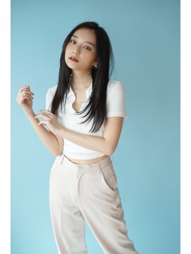 ルフュージュ バイ プロデュース 相模大野店(Refuge by Produce) 暗髪/レイヤーカット/長めバング