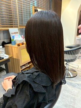 ヘアリゾート粋 トゥジュ 池袋東口店(tujuh) 顔まわりカット/レイヤーカット/ダークブラウン/艶髪
