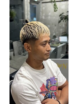 チルチェア 池袋(CHILL CHAIR) ブリーチ×フレンチクロップ