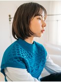 前上がりの丸みボブ