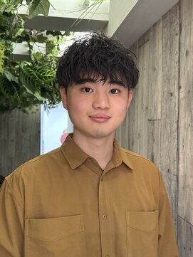 エンド 大阪梅田(&) シャドウパーマ