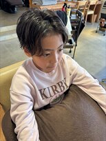 プルス 六地蔵店(PLUS)&nbsp;癖を活かしたツーブロックカット