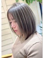 モアナ バイ ヘッドライト 松山(Moana by HEADLIGHT)&nbsp;Moana【松山】#ボブ#ハイライト#白髪ぼかし#ブリーチ