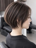 ザシー おおたかの森(The C)&nbsp;20代30代40代50代ナチュラル大人可愛いレイヤーショートボブ
