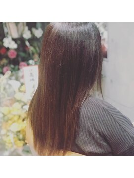 ジールーツ(G-Root's) 話題の酸熱トリートメント