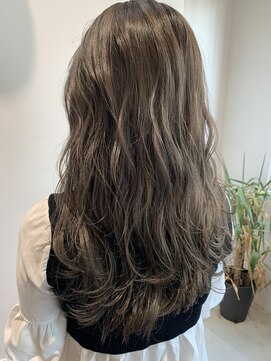 リアン(Lien) Lien☆フォギーベージュ×オリーブカラー×小顔巻き