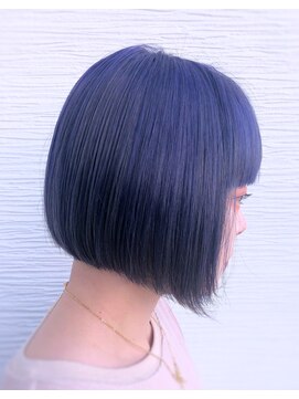 デフィ(defi) 前下がりボブ