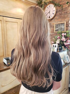 ロージアバイアルティナ(ROSIER by artina) 外国人風×ミルクティーベージュカラー