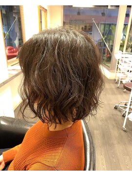 モラ 神楽坂(Mora) ゆるふわボブ