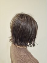 クロエバイラヴィズム 小針西店(CLOE by LUVISM)&nbsp;ハイライト＆ローライトによる立体感外はねボブ