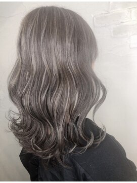 フレーム なんば店(FRAME) コントラストハイライトカラー♪