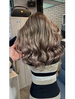 ラフ(LAFF)&nbsp;#黒髪#ボブルフ#ネビージュ#小顔#ワンレン