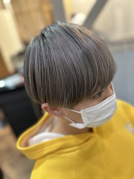 ワンダービューティー オヤマ(WonderBeauty OYAMA) ノブ×ハイトーンシルバー