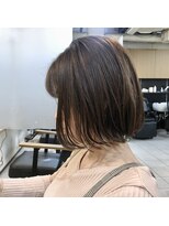 ペネロープ(Penelope)&nbsp;［新宿］外ハネボブ/ショートボブ/アッシュベージュ系