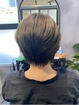 アリアバイエクラート 池袋店(ARiA by ECLART) 大人可愛い20代30代小顔丸みショートボブマッシュ