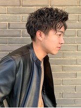 フリゼーア 川西店(FRISEUR)