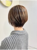 丸みショートボブ