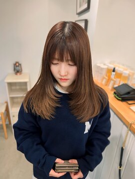 ジジ フィーカ 佐野(Gigi fika) レイヤースタイル