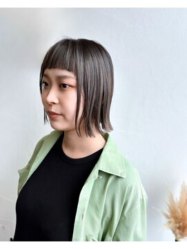 ラカットゾーン(la kutt zone) 切りっぱなしボブ 透明感カラー