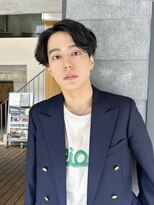 ルービック なかもず(Rubik's)&nbsp;ツーブロックモテる黒髪束感パーマ