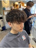 緩めナチュラルパーマ　マッシュスタイル