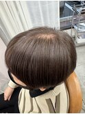 **白髪ぼかしハイライト×くすみグレー**