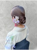 袴ヘアセット・訪問着振袖も可　シンプルシニヨン