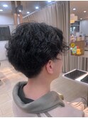 ツイストスパイラルメンズミディアムツーブロックモテ髪