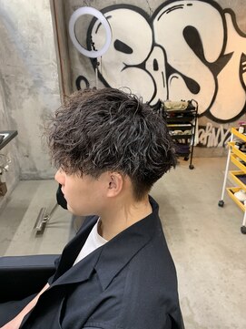 カーニー 上野(kearny) メンズマッシュ/ツイストスパイラルパーマ/ツイストパーマ