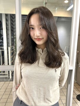 フェブミエル(fev miel) オリーブベージュ×お顔周りカット