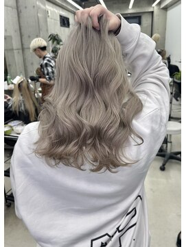 リノート バイ エゴル 名古屋(LINOET by ENGOL) RINO/ハイトーンカラー/中明度カラー/ホワイトカラー/インナー