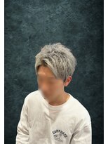 アメラボ 平針店(AmeLab) ホワイトシルバーアップバング