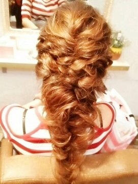 セットサロン フルール(Fleur) ねじり編みフィッシュボーン☆