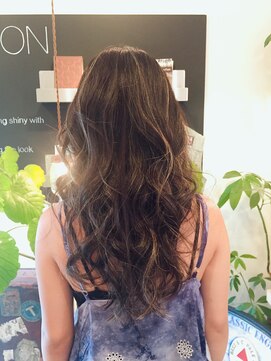 ヘアーサロンフアリ(Huali) 大人メッシュ