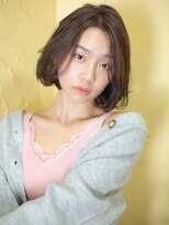 シック(Chic) Chic フェミニンセンターパートボブ