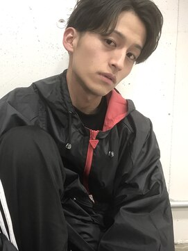 ニコフクオカヘアーメイク(NIKO Fukuoka Hair Make) 「NIKO」ショートセンターパート