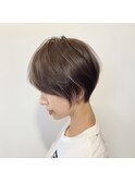 短すぎないすっきりショートヘア